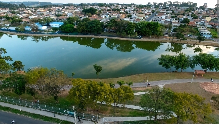 Parque Ecológico Benevenuto Tilli, no Jardim São Domingos, é fechado após fortes chuvas
