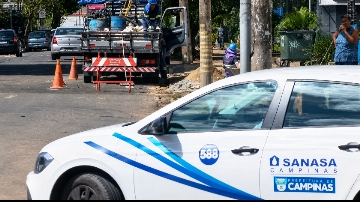 Sanasa faz reparo emergencial na Vila Palmeiras